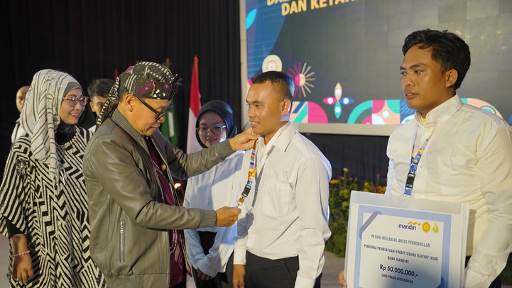 Galeri - Foto, Hibah Kompetitif, hibah kompetitif,Petani milenial