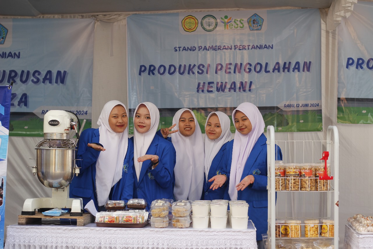 News, Gelar Open Day di Tulungagung, Tarik Minat Generasi Muda Untuk Bertani, pameran,Pameran produk,Regenerasi Petani,petanimudaYESS