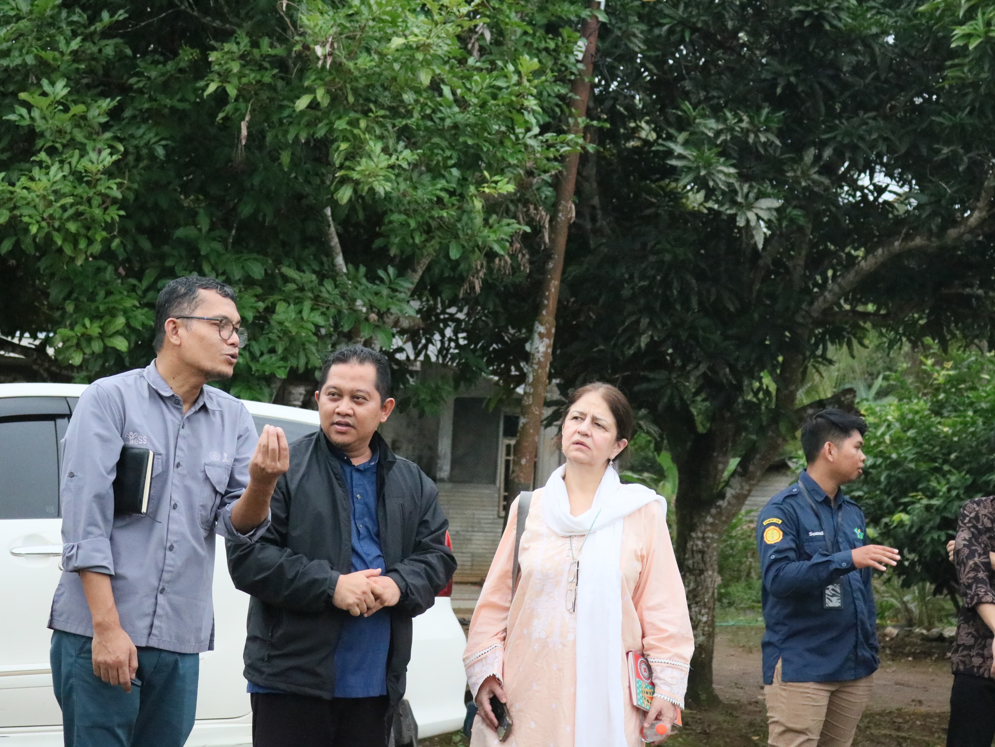 News, Pantau Regenerasi Petani di Kalsel, Kementan Bersama IFAD Lakukan Supervisi, #KementerianPertanian #ProgramYESSKalsel #PPIUKalsel #SMKPPNBanjarbaru